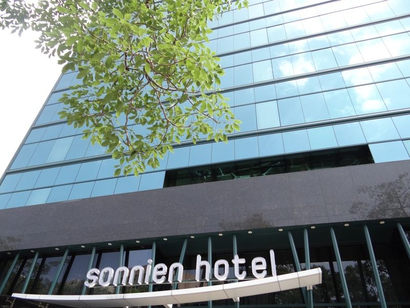 Sonnien Hotel Taipei Bagian luar foto