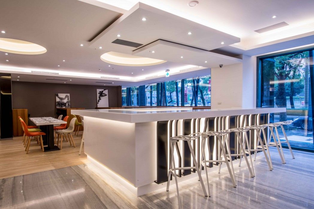 Sonnien Hotel Taipei Bagian luar foto