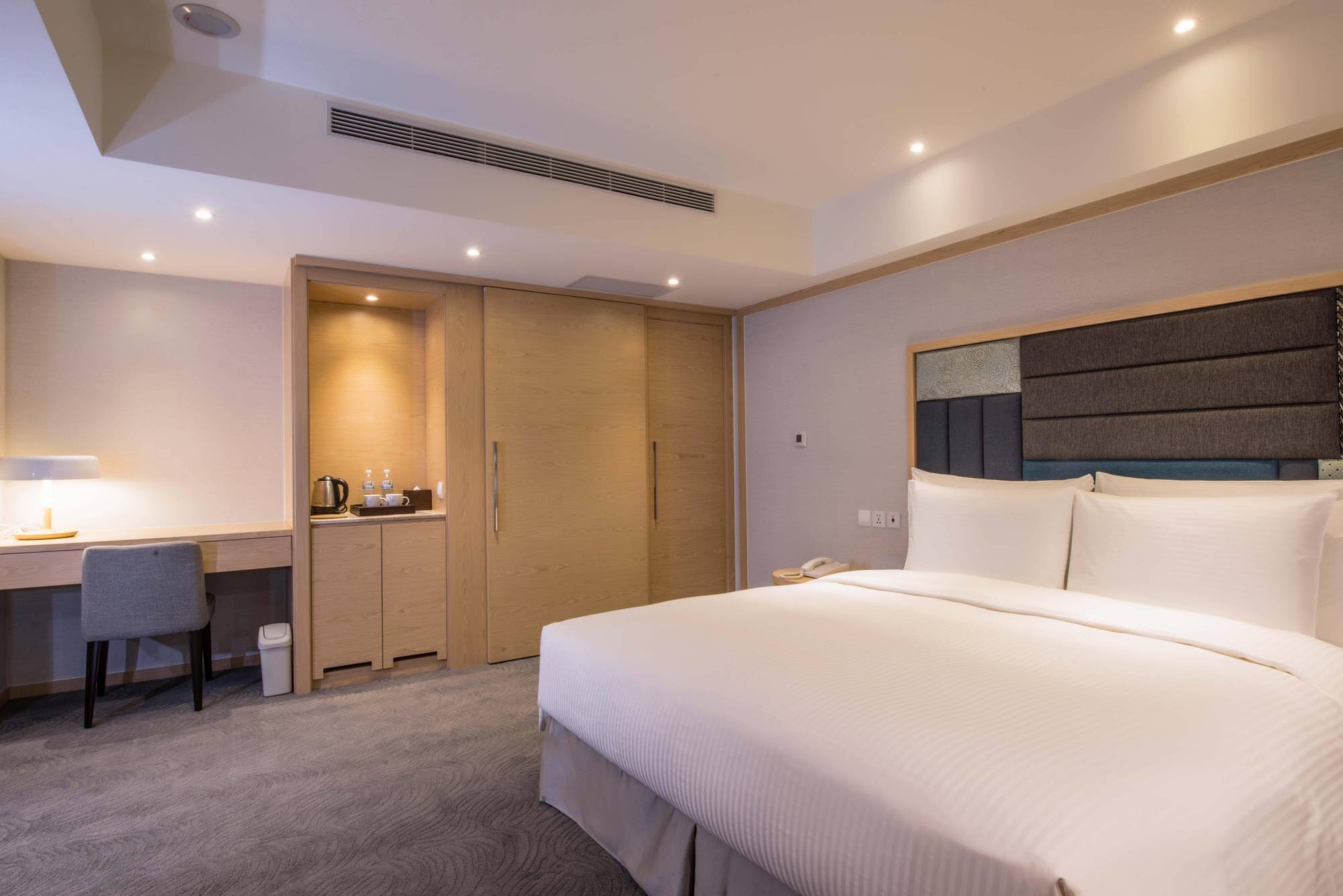 Sonnien Hotel Taipei Bagian luar foto