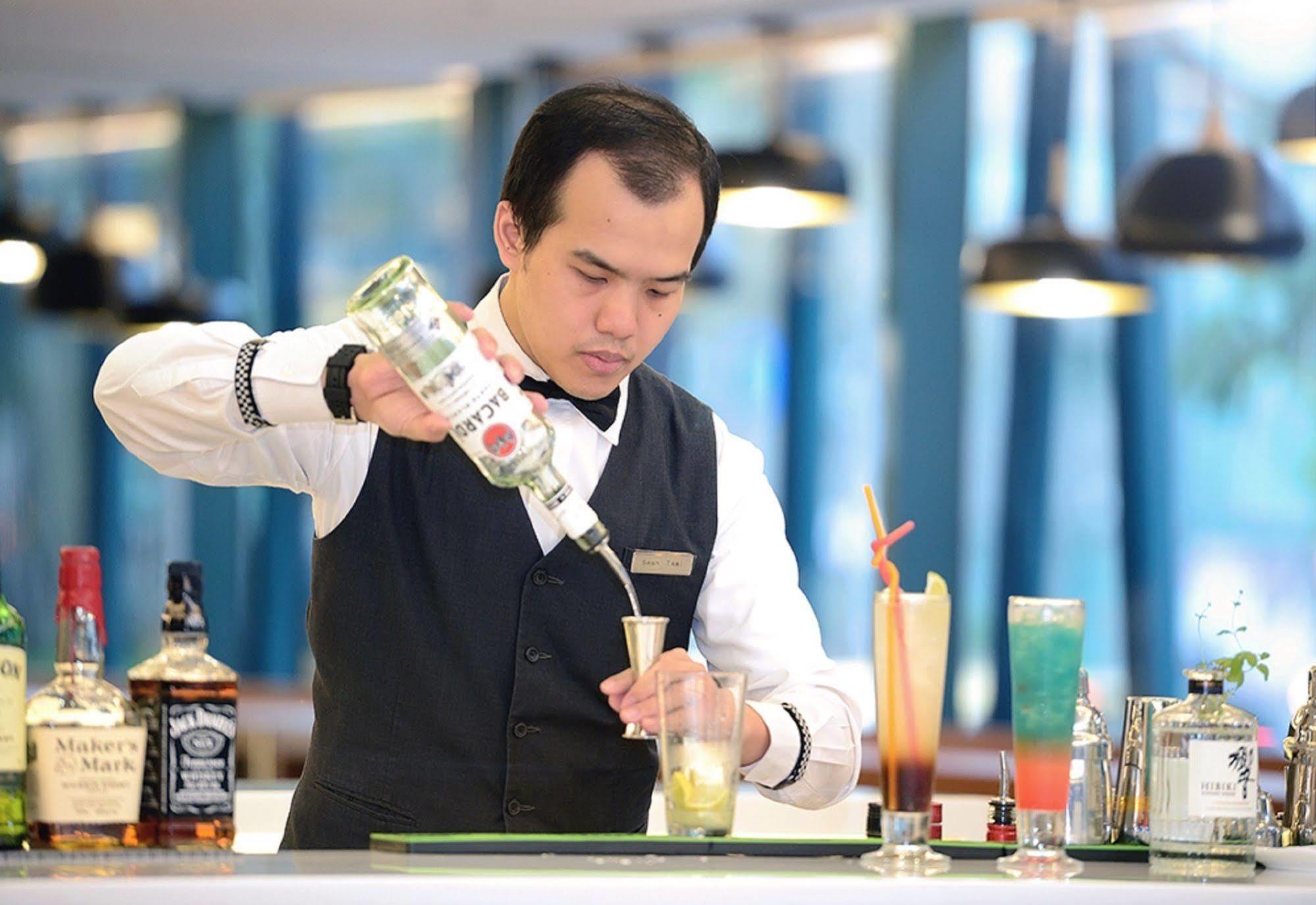 Sonnien Hotel Taipei Bagian luar foto